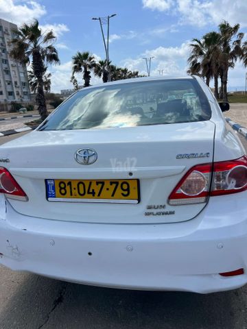 טויוטה קורולה