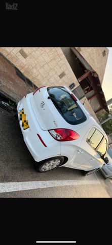 יונדאי i20