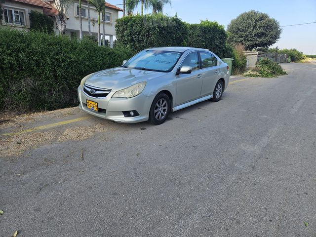 מודעת רכב סובארו B4/לגאסי