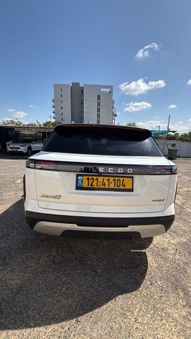 ג'אקו J7