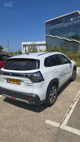 סוזוקי S-Cross