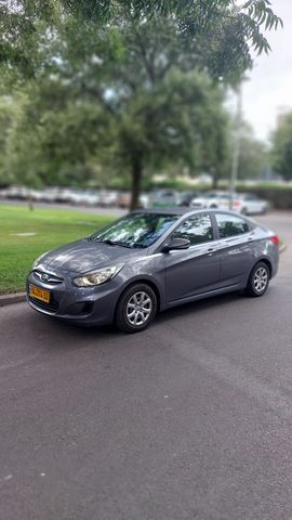 מודעת רכב יונדאי אקסנט i25