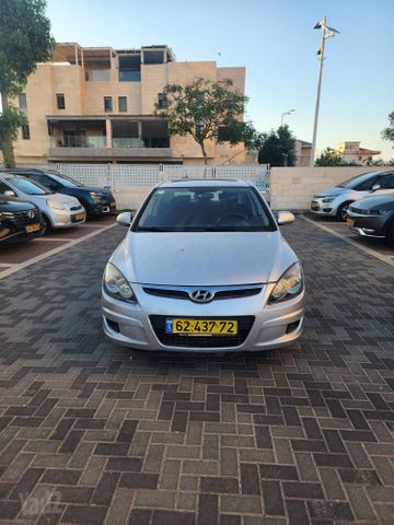 יונדאי i30