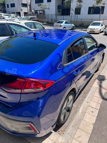 יונדאי איוניק