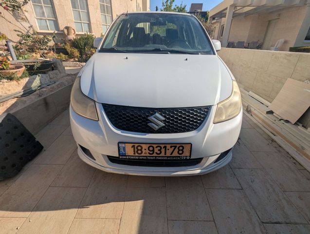 סוזוקי SX4