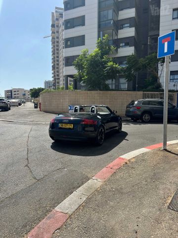 אאודי TT