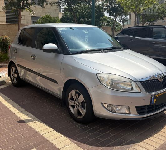 סקודה פאביה