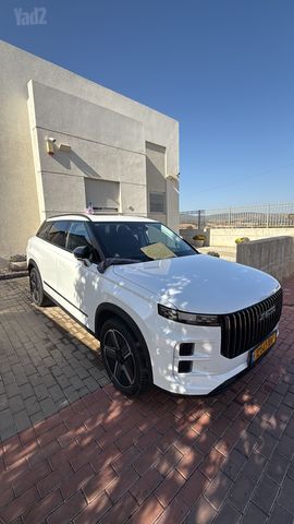 ג'אקו J7