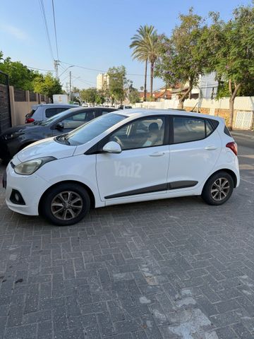 יונדאי i10