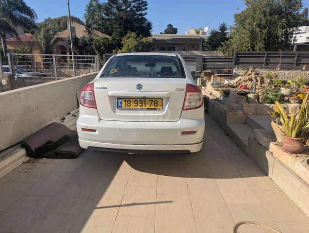 סוזוקי SX4