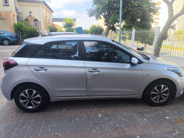 יונדאי i20