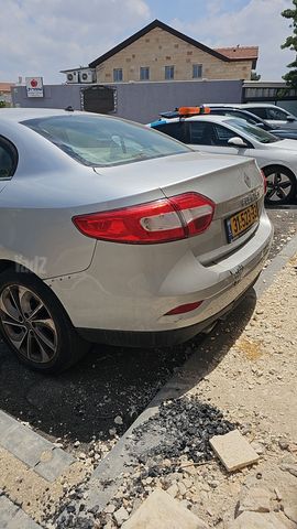 רנו פלואנס