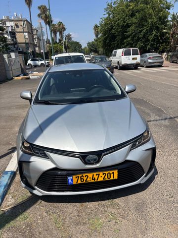 טויוטה קורולה