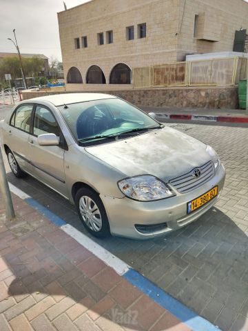 מודעת רכב טויוטה קורולה