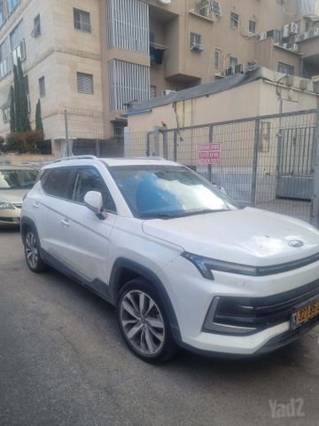 מודעת רכב ג׳יי.איי.סי E-JS4