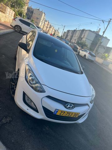 יונדאי i30