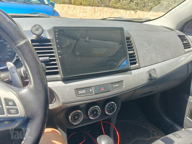 מודעת רכב מיצובישי לנסר