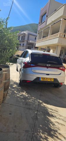 יונדאי i20