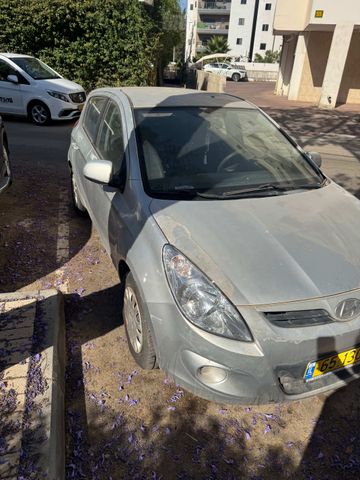 יונדאי i20