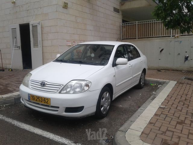 מודעת רכב טויוטה קורולה
