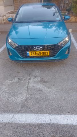 יונדאי i20