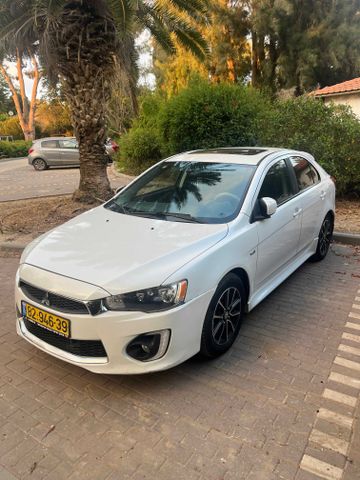 מיצובישי לנסר