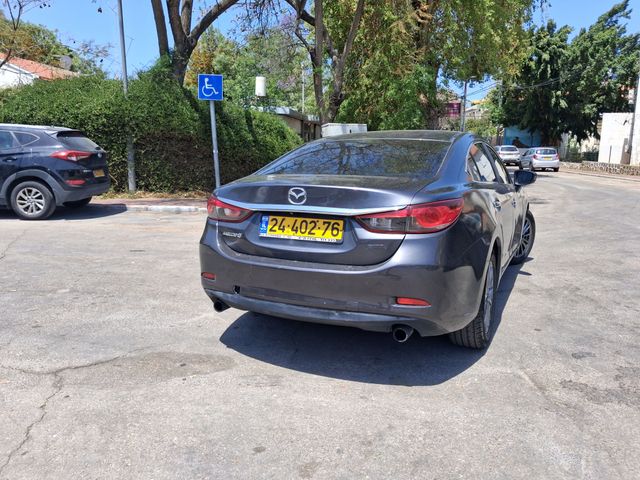 מאזדה 6