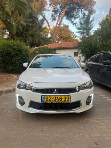 מיצובישי לנסר