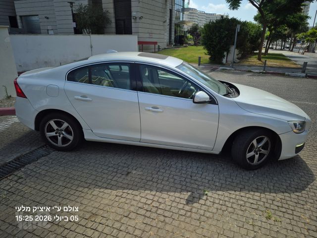 וולוו S60