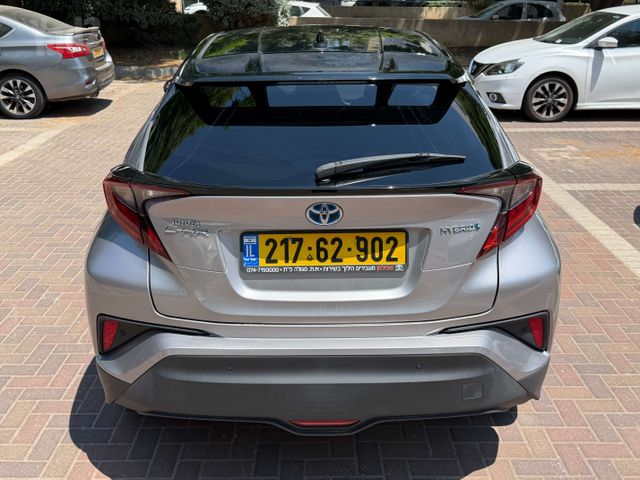 טויוטה C-HR