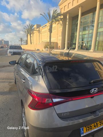 יונדאי i20