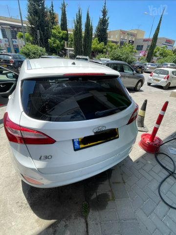יונדאי i20