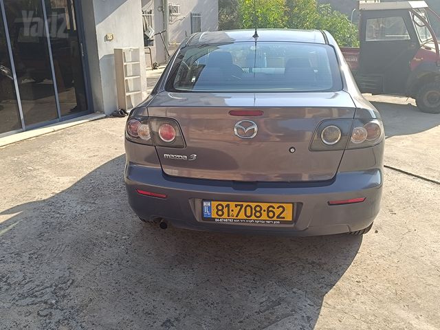 מאזדה 3