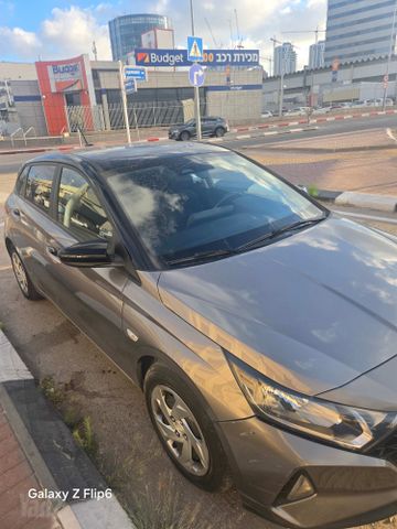 יונדאי i20