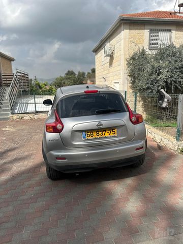 מודעת רכב ניסאן ג'וק