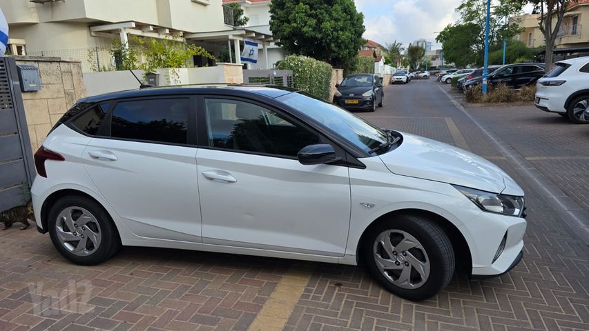 יונדאי i20