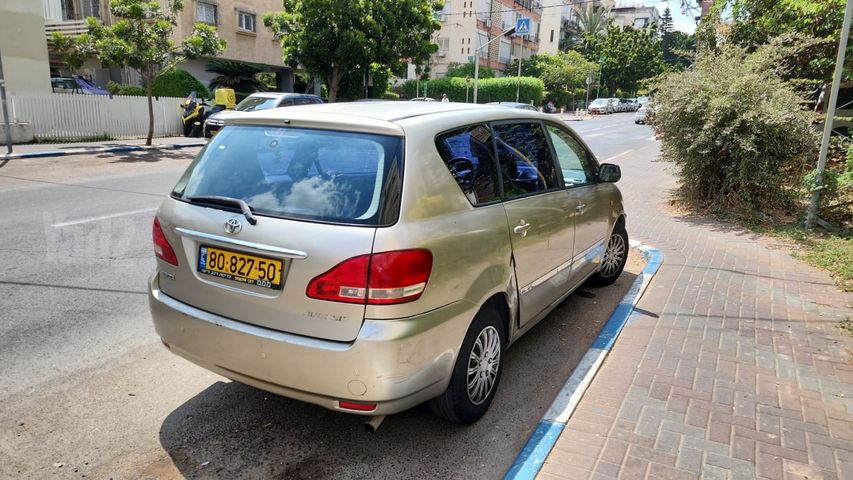 טויוטה אוונסיס