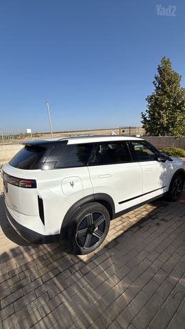 ג'אקו J7