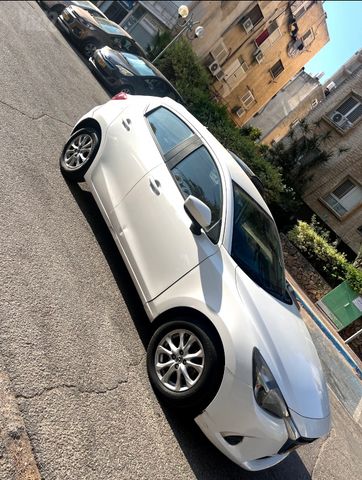 מאזדה 2