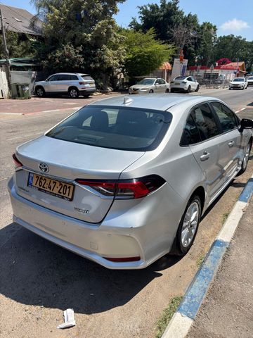 טויוטה קורולה