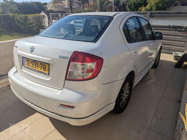 סוזוקי SX4