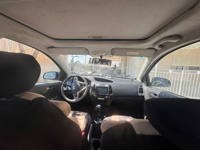 יונדאי i20