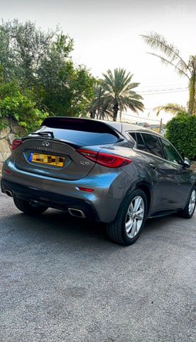 מודעת רכב אינפיניטי Q30