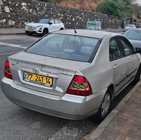 טויוטה קורולה