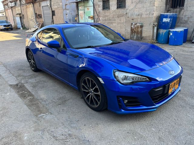 מודעת רכב סובארו BRZ