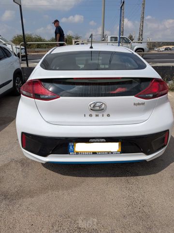 יונדאי איוניק