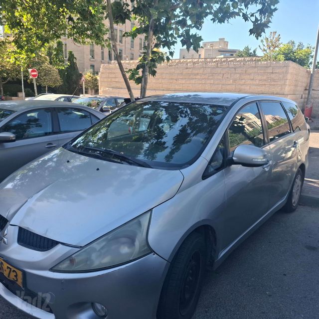 מודעת רכב מיצובישי גרנדיס