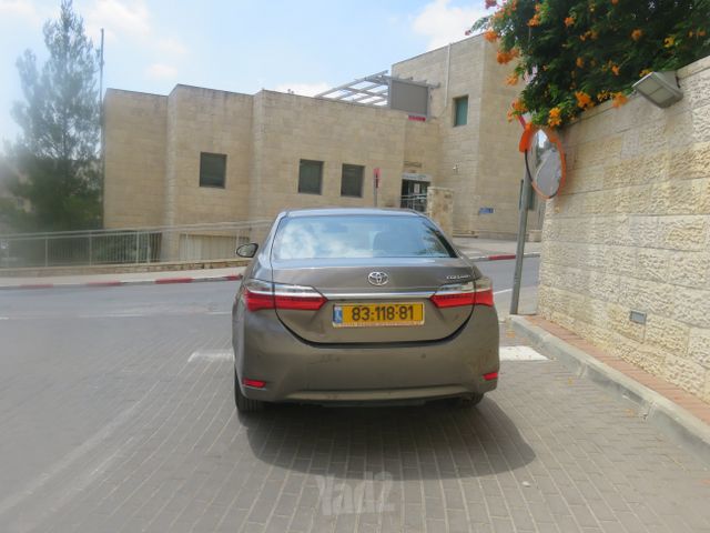 טויוטה קורולה