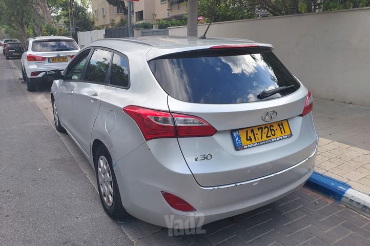 יונדאי i30