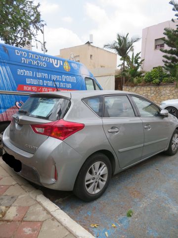 טויוטה אוריס